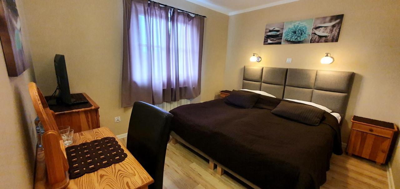 Inn Zascianek *